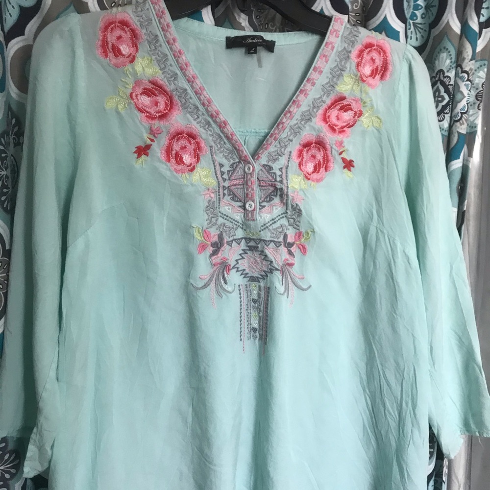 Pioneer Woman style shirt